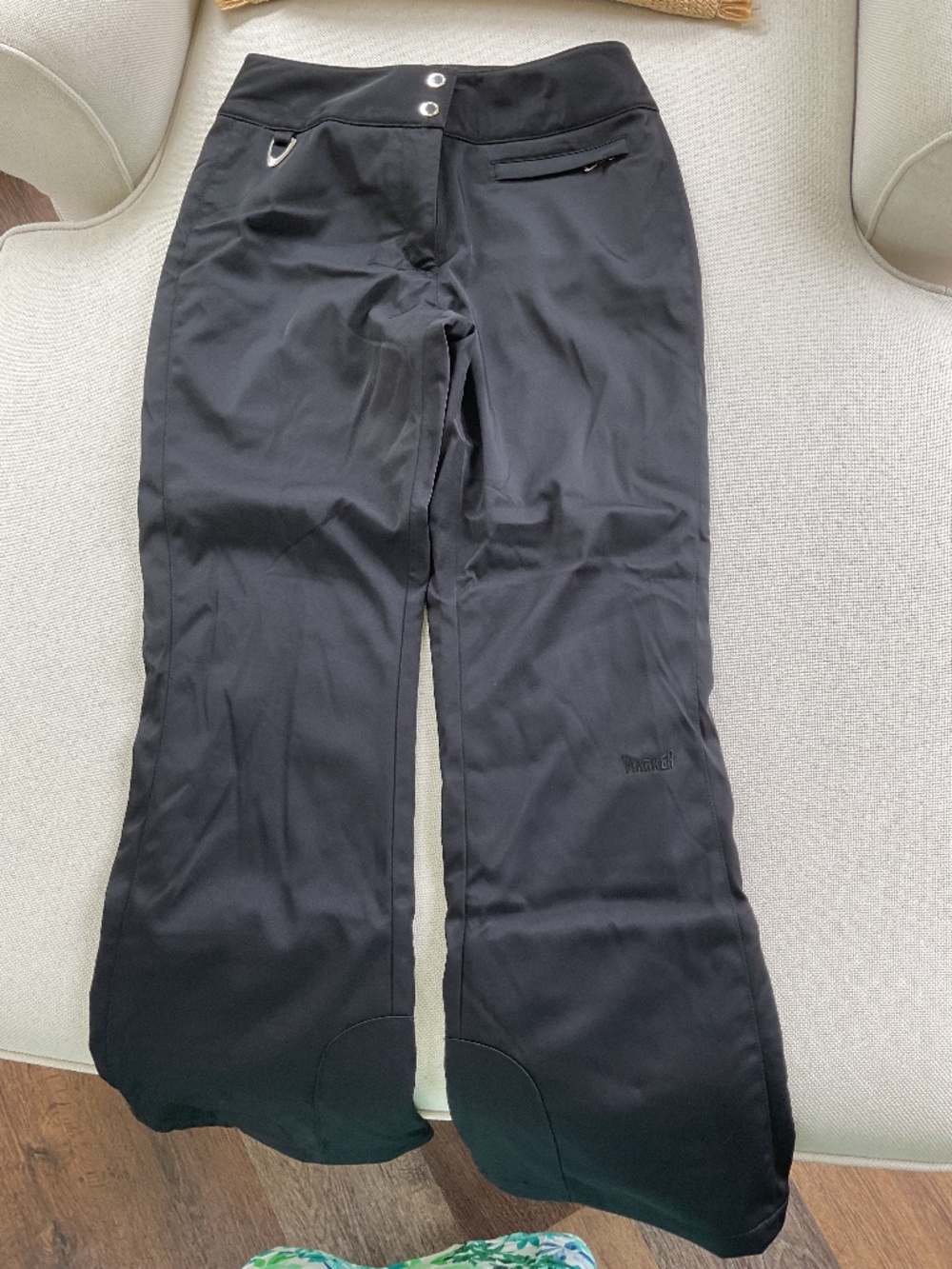 Marker women’s black ski pants. Like new